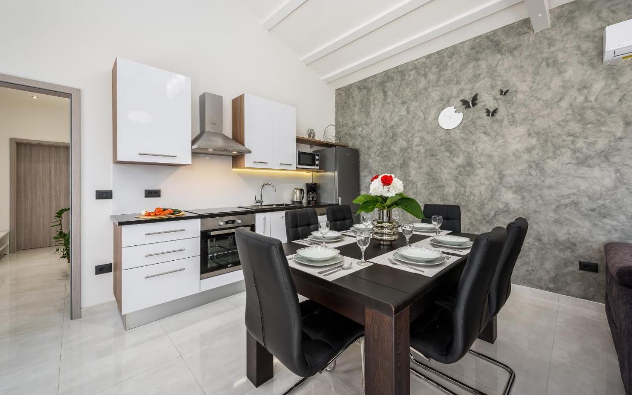 Villa Desapemani Žminj Exteriör bild